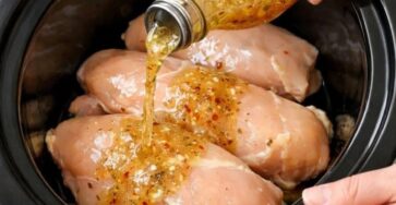 Slow Cooker Italian Dressing Chicken: The Easiest Flavor-Packed Dinner